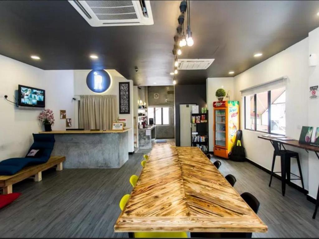 Revopackers Beds And Bunks Hostel Kuala Lumpur Luaran gambar