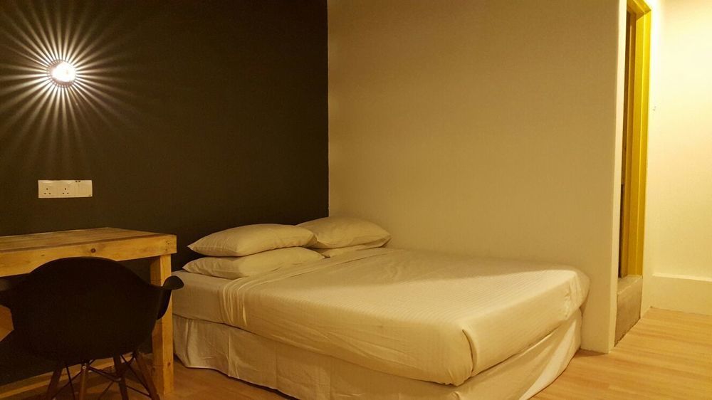 Revopackers Beds And Bunks Hostel Kuala Lumpur Luaran gambar