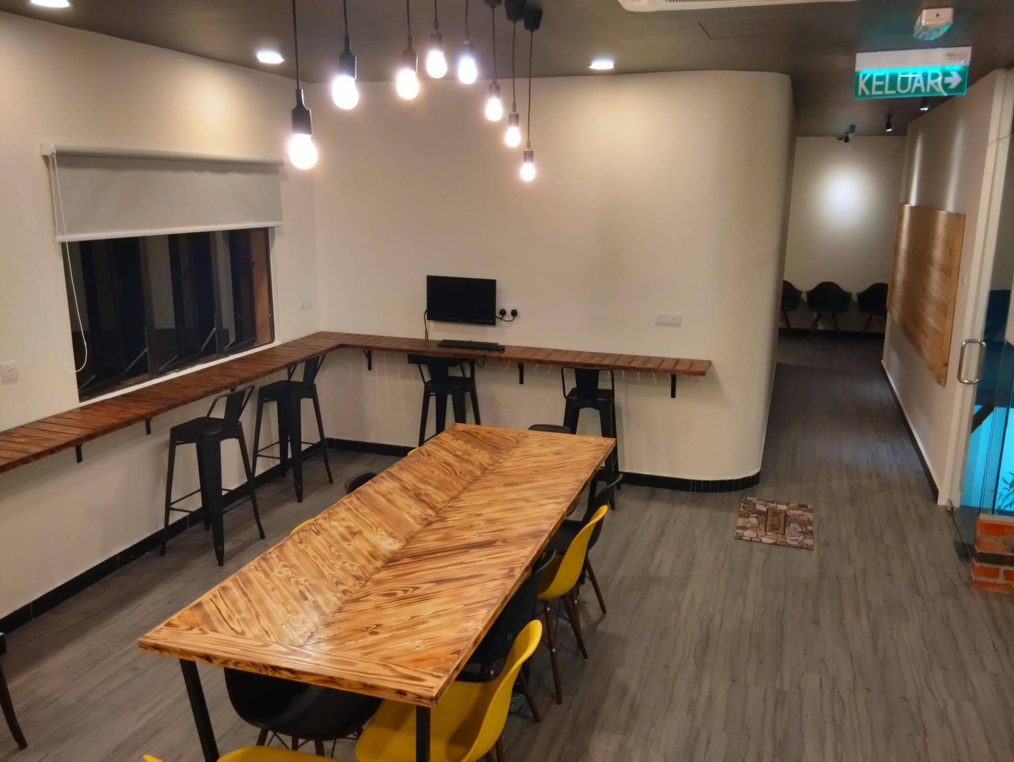Revopackers Beds And Bunks Hostel Kuala Lumpur Luaran gambar